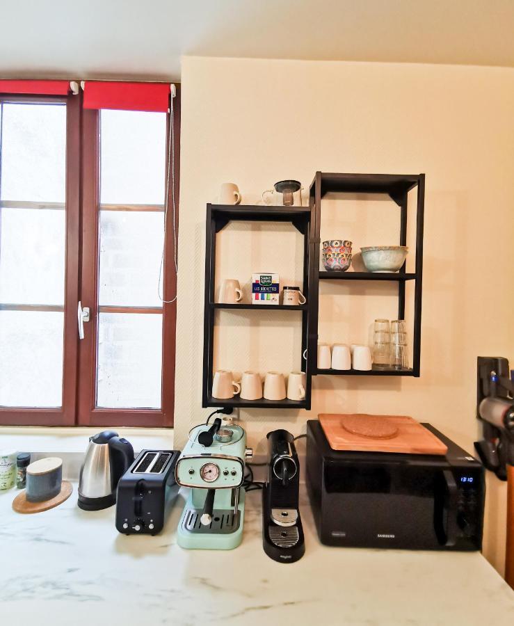 Loft Atypique Au Calme Avec Cour Privative Lägenhet Bourges Exteriör bild